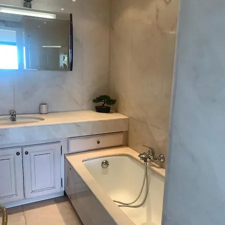 Bel Appartement, Sublime Vue Mer, 2 Terrasses Διαμέρισμα Αντίμπ